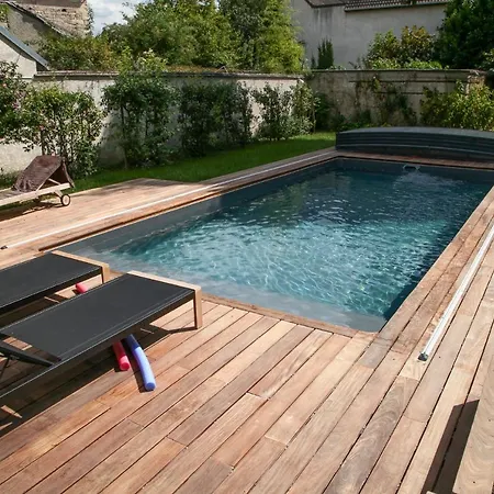 בית הארחה Le Clos De Gally 3*